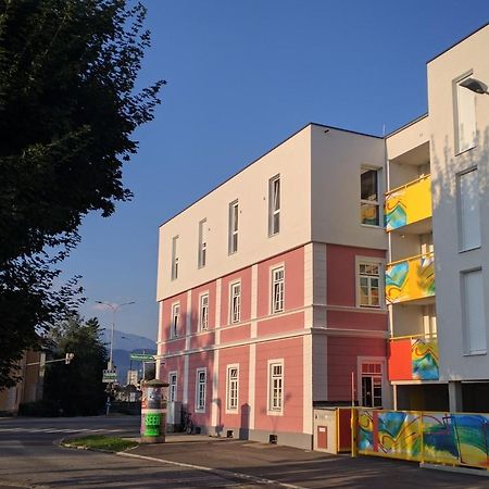 101 Athen, Studio Apartment, 38M2 1-4 Pers Klagenfurt am Woerthersee Ngoại thất bức ảnh
