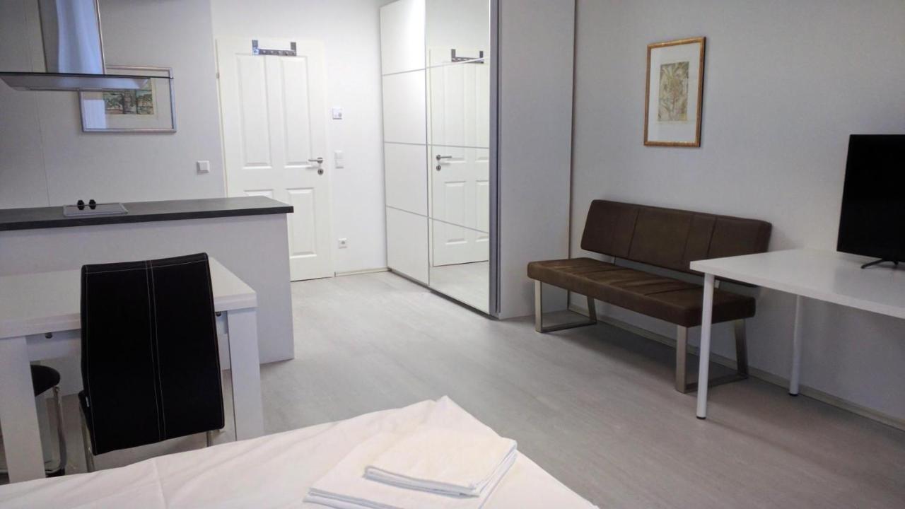 101 Athen, Studio Apartment, 38M2 1-4 Pers Klagenfurt am Woerthersee Ngoại thất bức ảnh