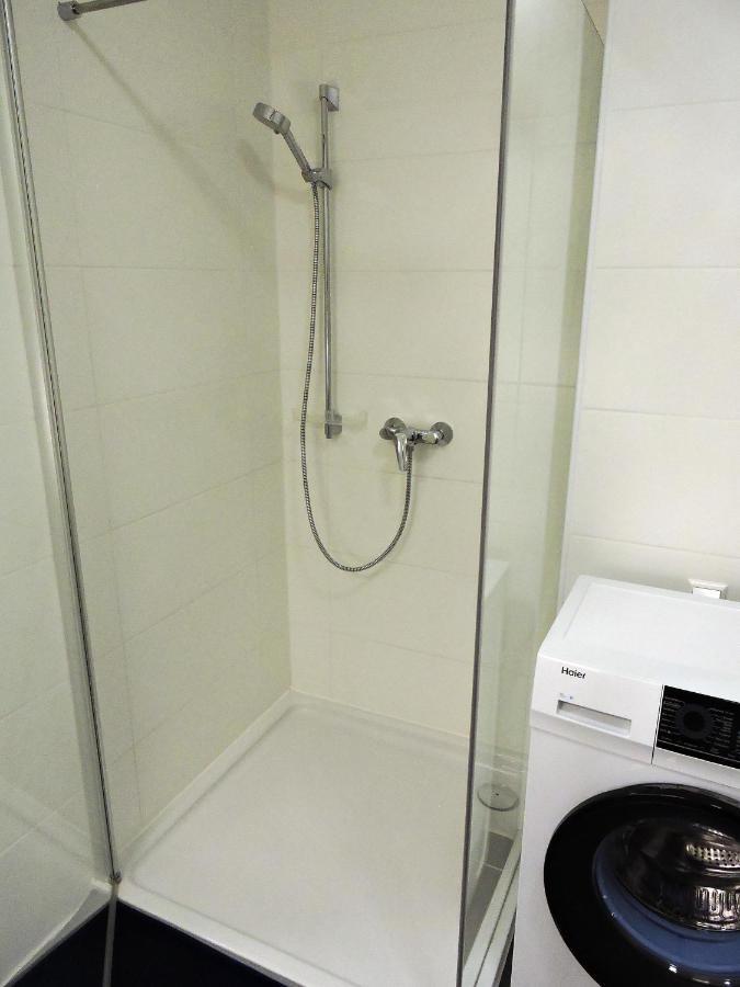 101 Athen, Studio Apartment, 38M2 1-4 Pers Klagenfurt am Woerthersee Ngoại thất bức ảnh